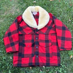 RARE Filson Mackinaw Lined Packer Coat 100% North American Wool Red Black 50